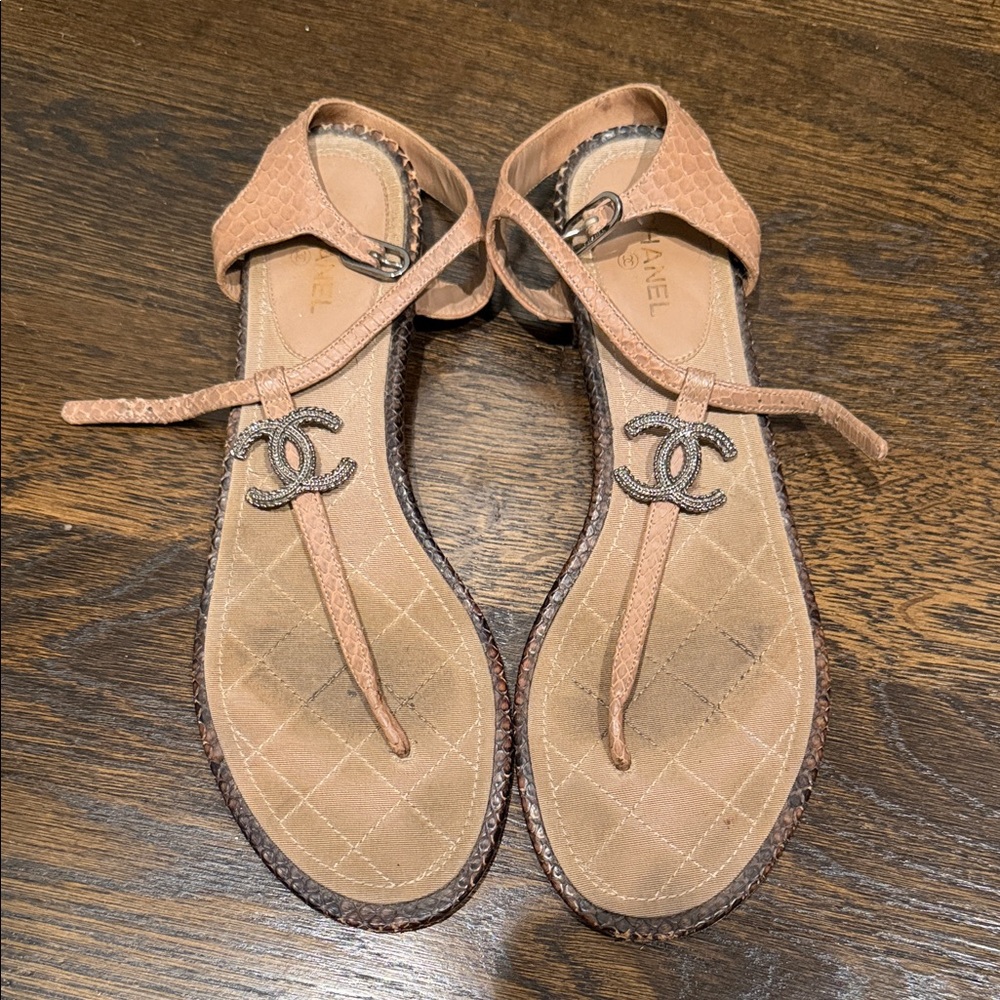 CHANEL Beige Leather Sandals with Silver Accents